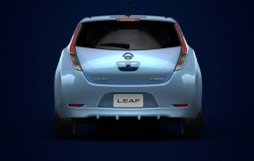 Firme Nissan sa podaril úspešný elektromobil Leaf