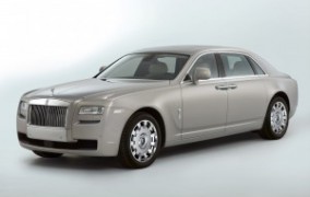 Rolls-Royce Ghost s predĺžením