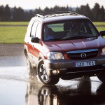 mazda_tribute_03