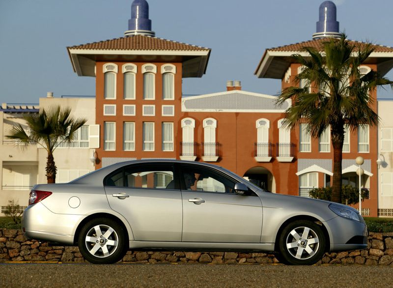 Chevrolet Epica (20062011) recenzia a skúsenosti