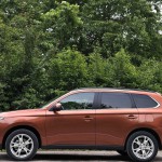 Mitsubishi_Outlander_III_01