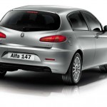 Alfa_Romeo_147_5D_02