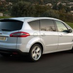 Ford_S-Max_2011_04