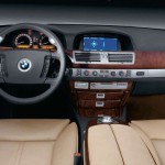 BMW-7_Series_2002_800x600_wallpaper_1f
