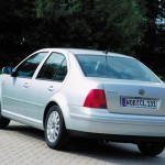 Volkswagen_Bora_1998_02