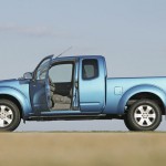 Nissan_Navara_2005_15