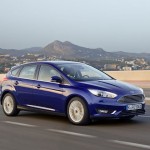 Ford_Focus_III_2011_14