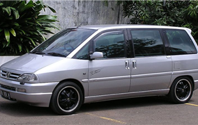 Peugeot 806 (1994-2002) – recenzia a skúsenosti